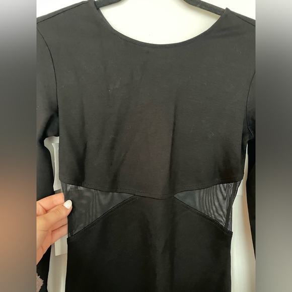 Brand new with tags Babaton black dress - Picture 3 of 14